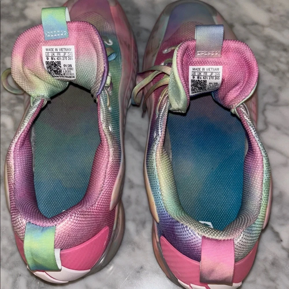 Adidas Anthony Edward’s “Tie Dye” low, 9M, NO BOX